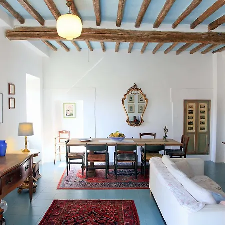 Porchiano Del Monte 3*