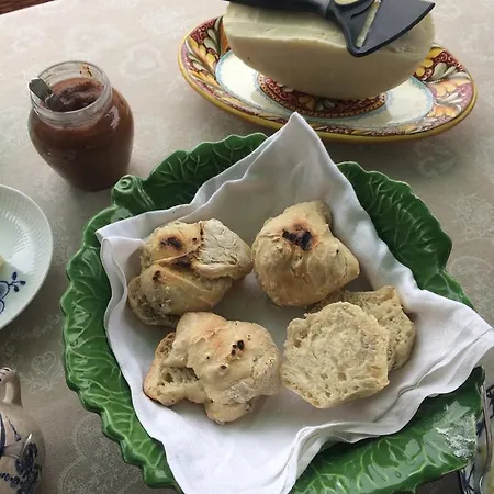 Porchiano Del Monte فندق مبيت وإفطار